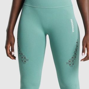 gym shark leggings - never worn